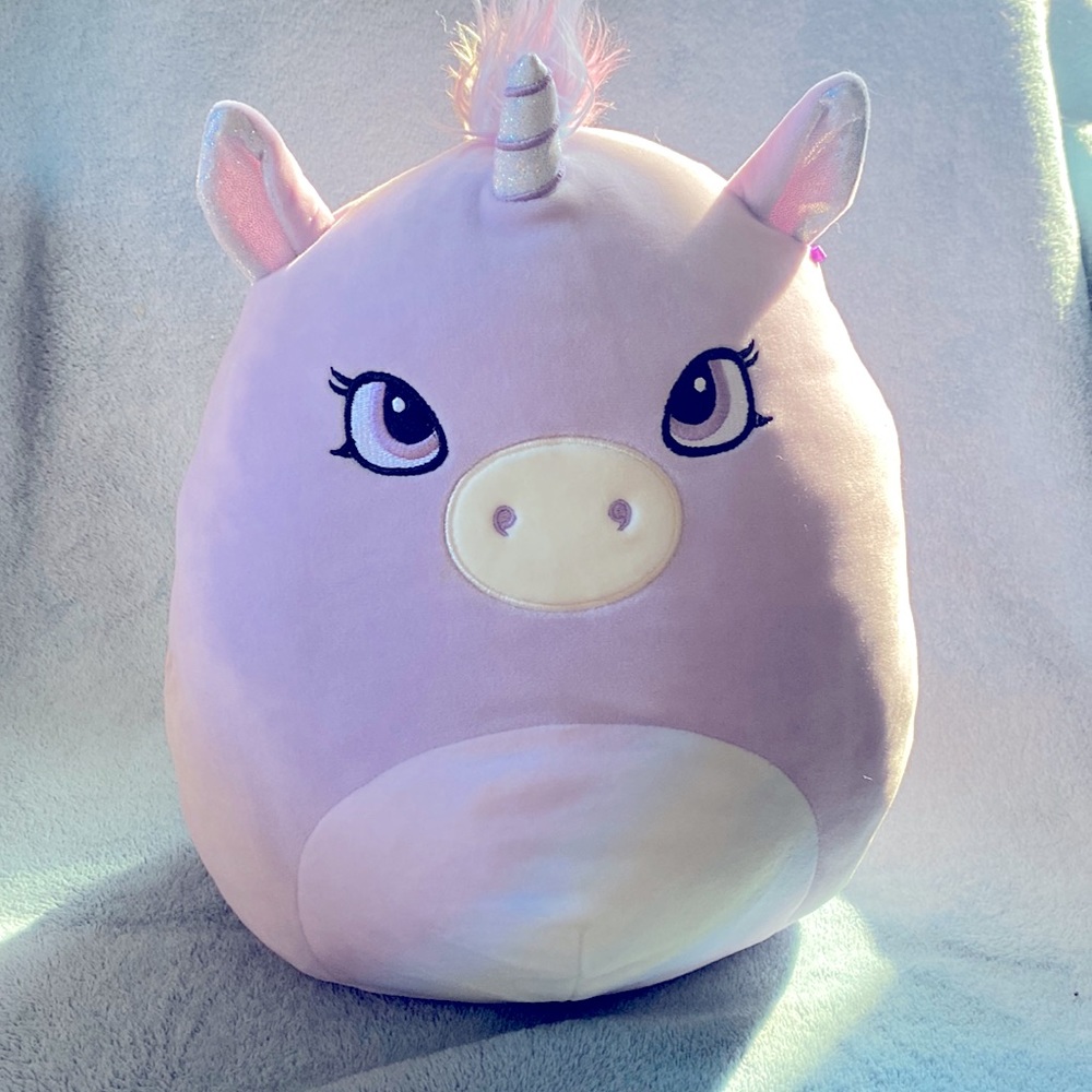 SquishMellows 13” unicorn